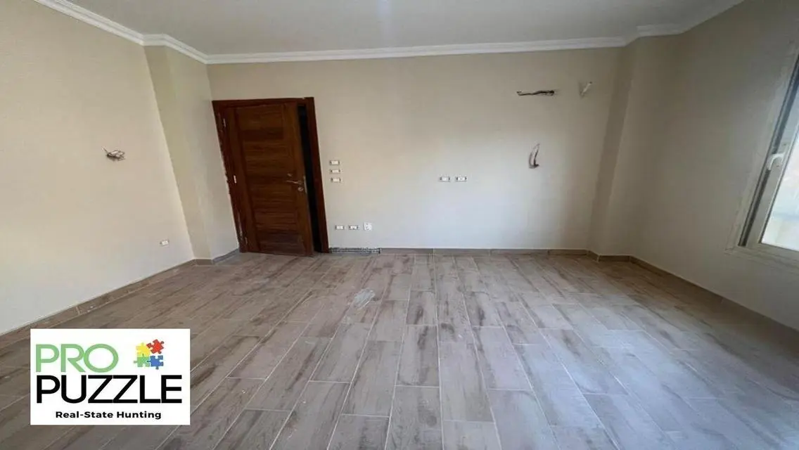 Luxury Apartment for Sale in Promenade - 225 sqm