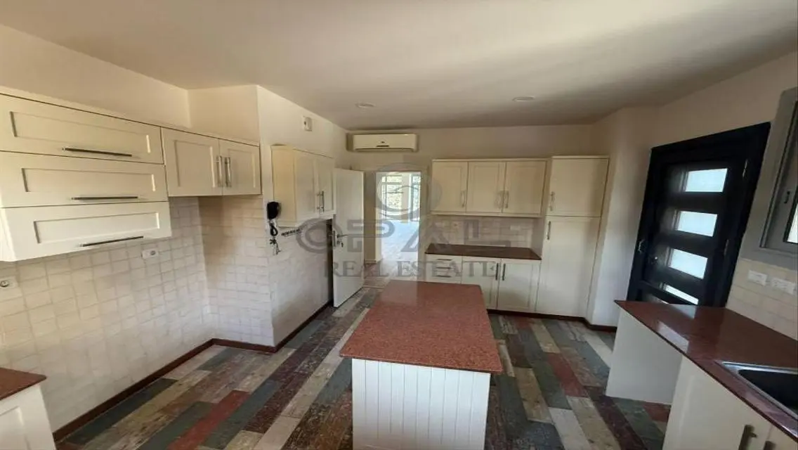 Villa for Rent in Allegria, Beverly Hills