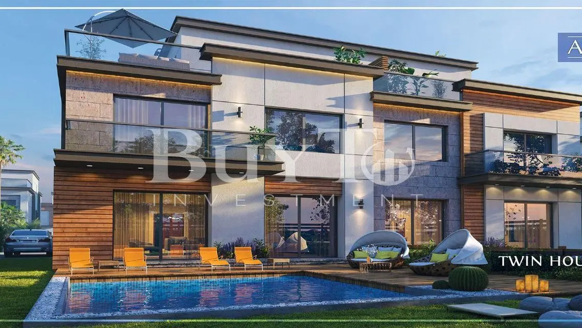 Luxurious Villa with Stunning Views