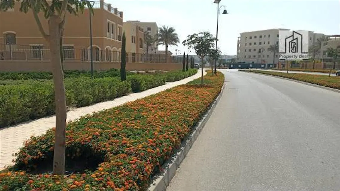 Exceptional Investment Opportunity at Tower -4-