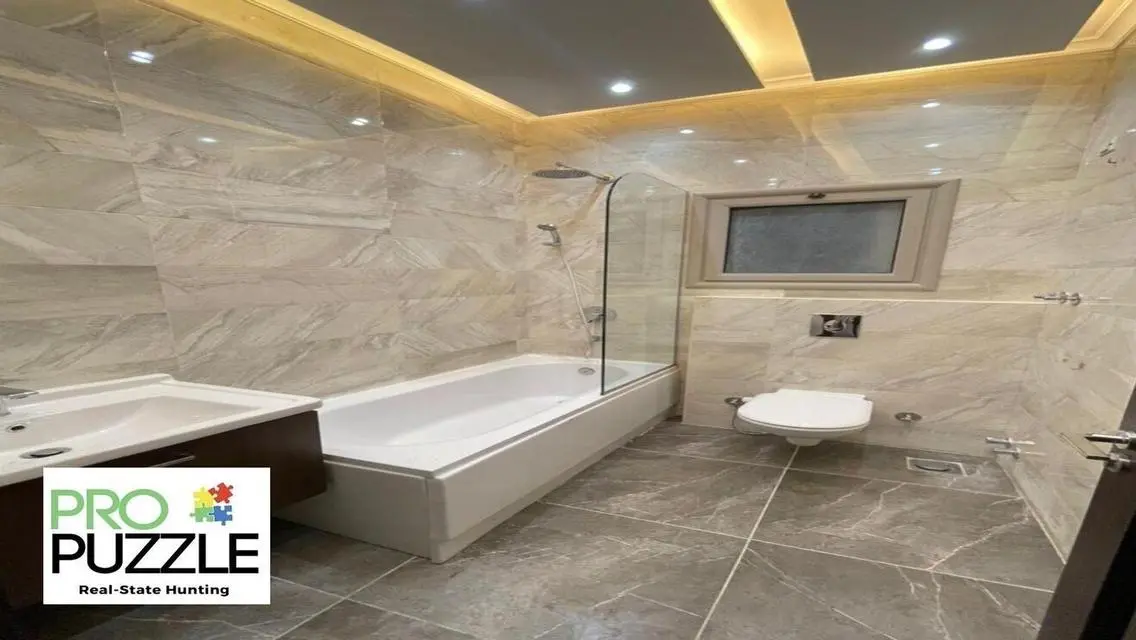 Luxury Penthouse for Rent in Galleria Moon Valley