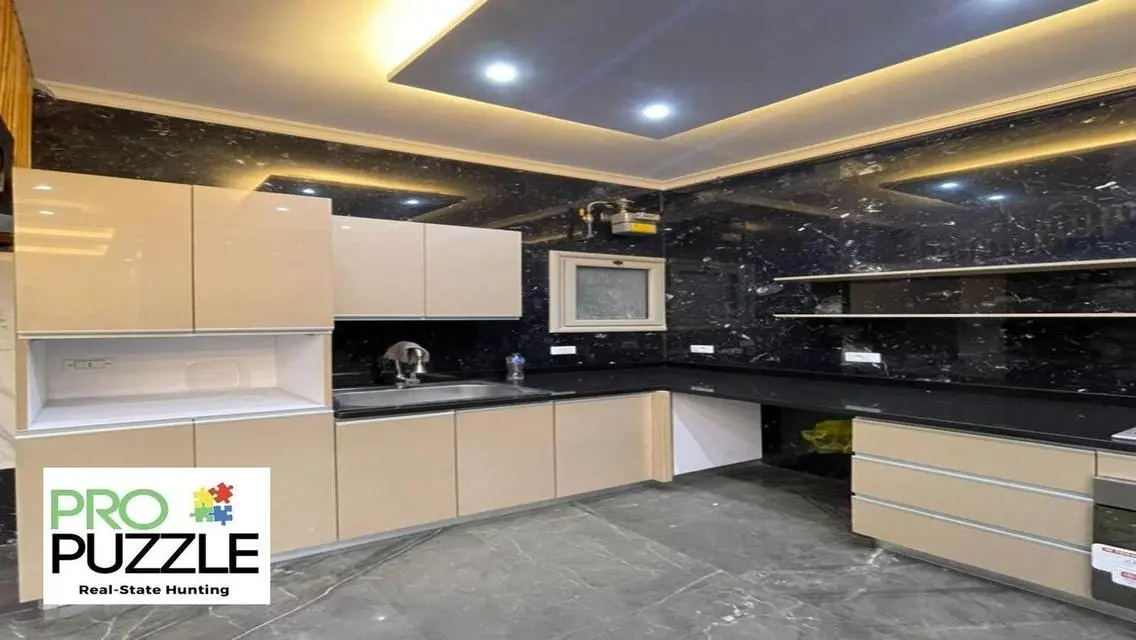 Luxury Penthouse for Rent in Galleria Moon Valley