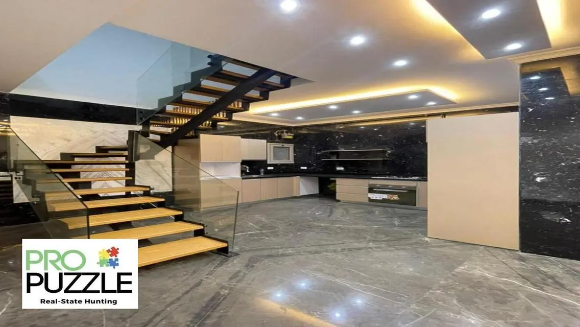 Luxury Penthouse for Rent in Galleria Moon Valley