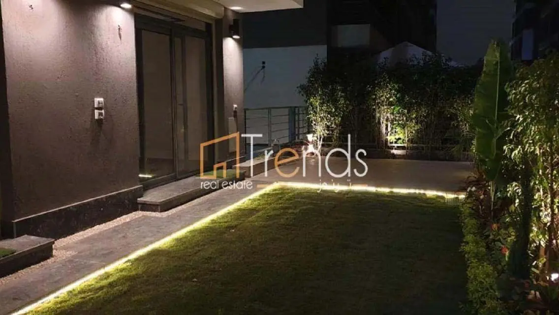 Luxurious Villa for Sale with Distinctive Design