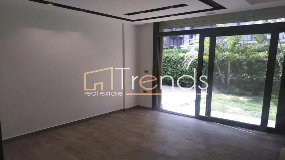 Luxurious Villa for Sale with Distinctive Design