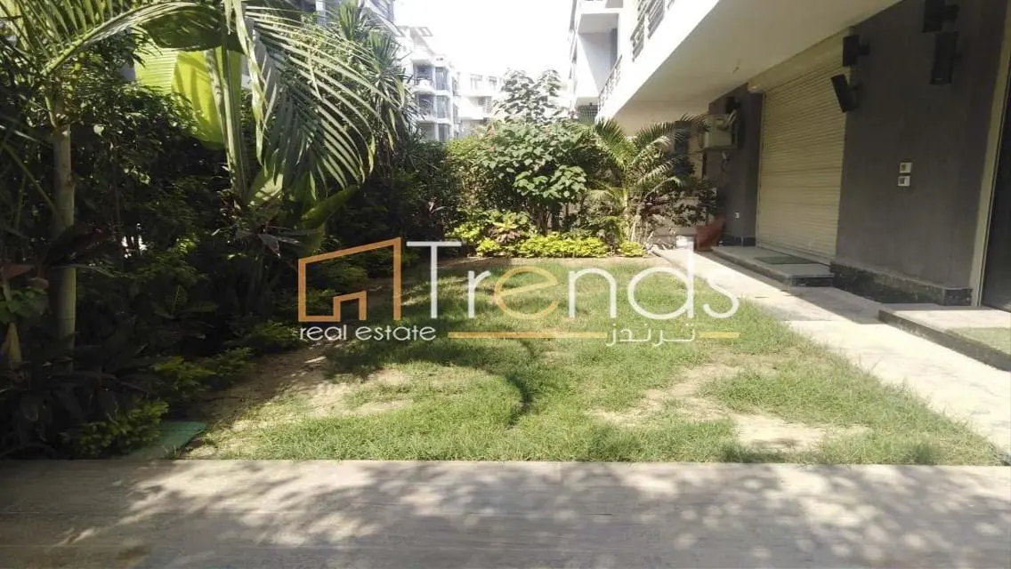 Luxurious Villa for Sale with Distinctive Design