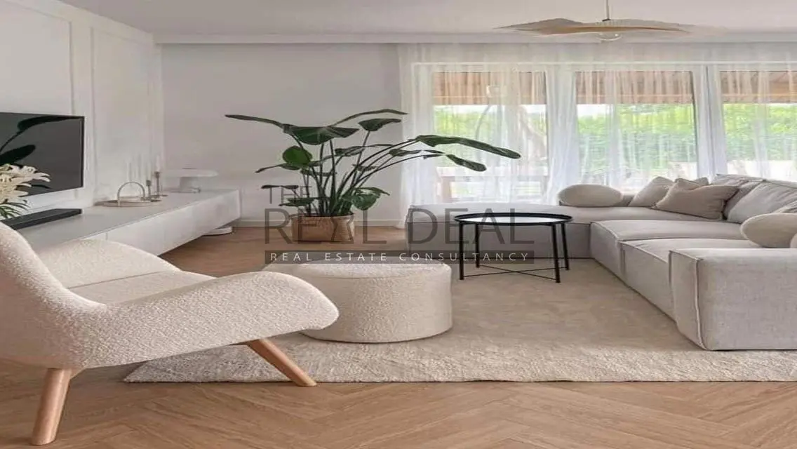 Luxury Apartment for Sale in Al-Burouj - 35-8