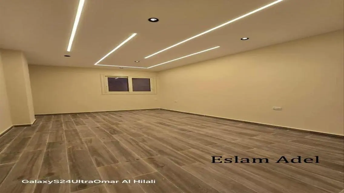 شقة للبيع بمساحة مثالية في قلب المدينة