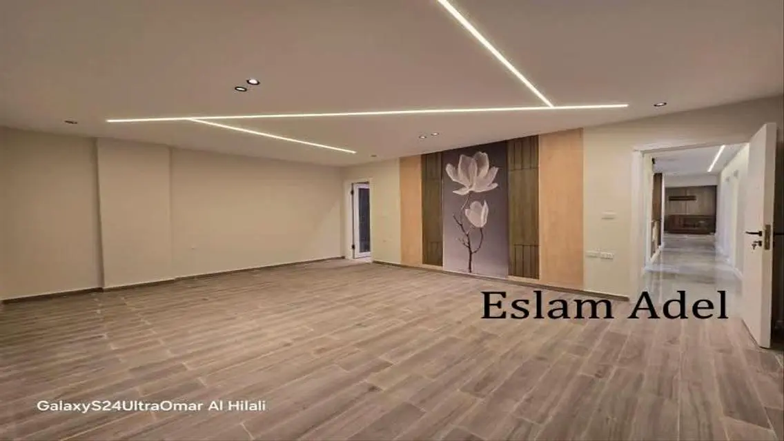 شقة للبيع بمساحة مثالية في قلب المدينة