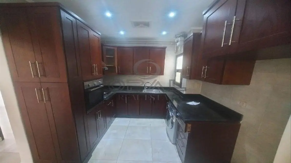 Apartment for Rent in Westown Beverly Hills
