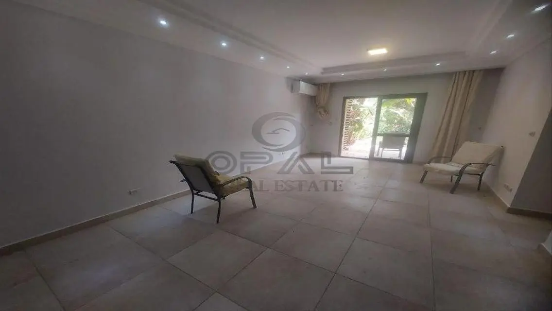 Apartment for Rent in Westown Beverly Hills