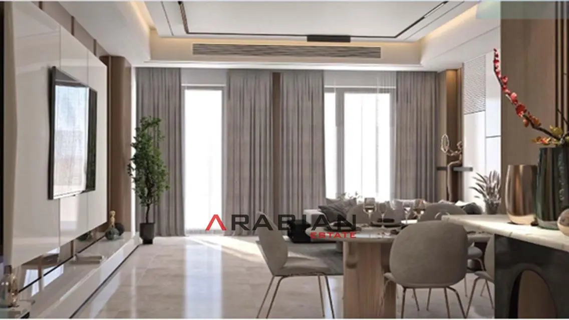 Stunning Apartment for Sale Overlooking Lakes