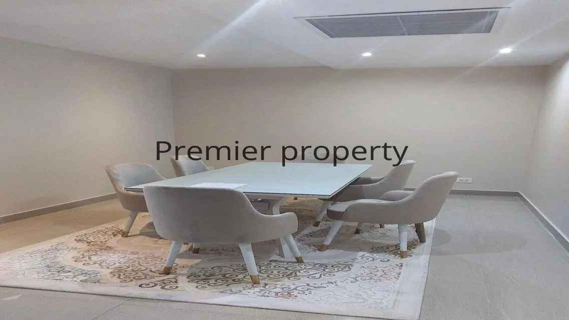 Luxury Apartment for Sale, 3 Bedrooms with Spacious Area