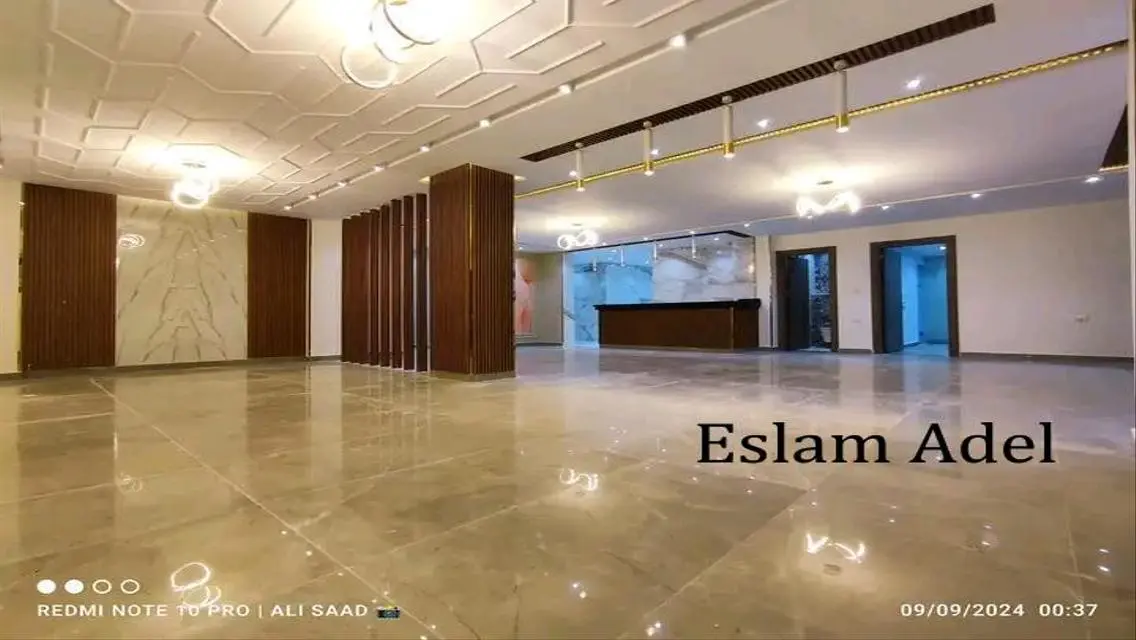 منزل خاص مع حديقة في منطقة مميزة