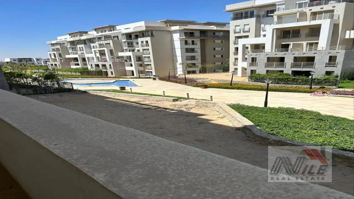 Luxury Apartment for Sale Overlooking Lagoons