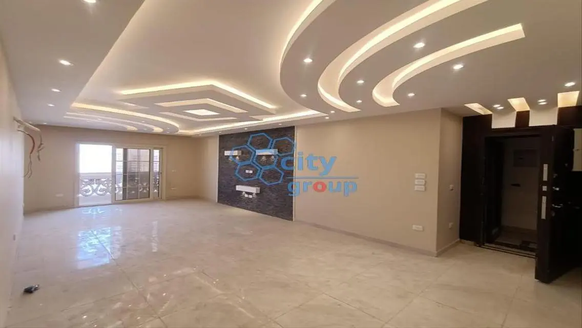 Amazing Investment Opportunity in City - 200 Meters