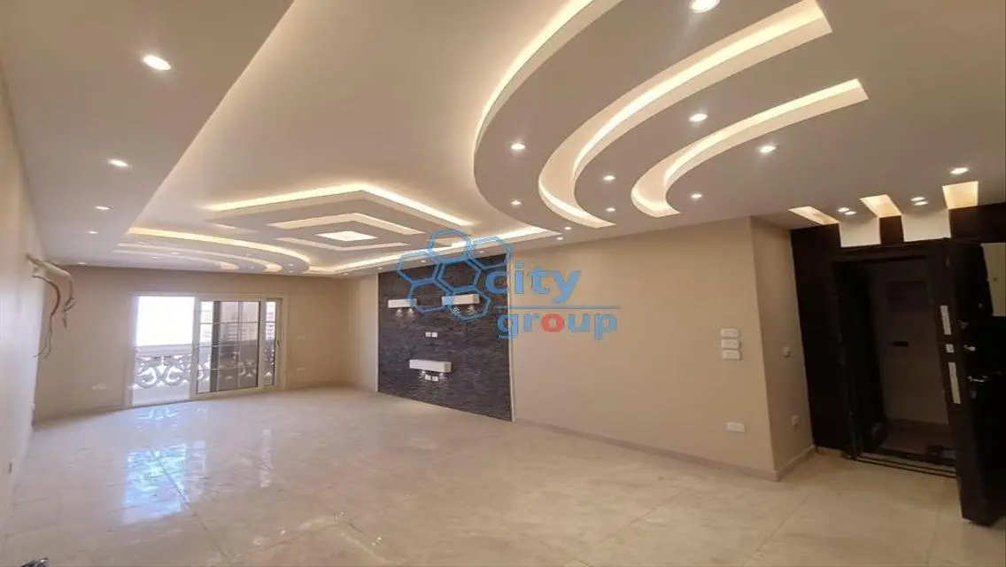 Amazing Investment Opportunity in City - 200 Meters