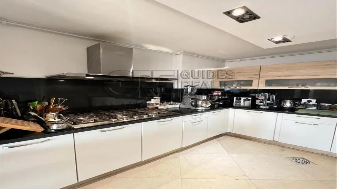 Stunning Two-Bedroom Apartment in a Prime Location