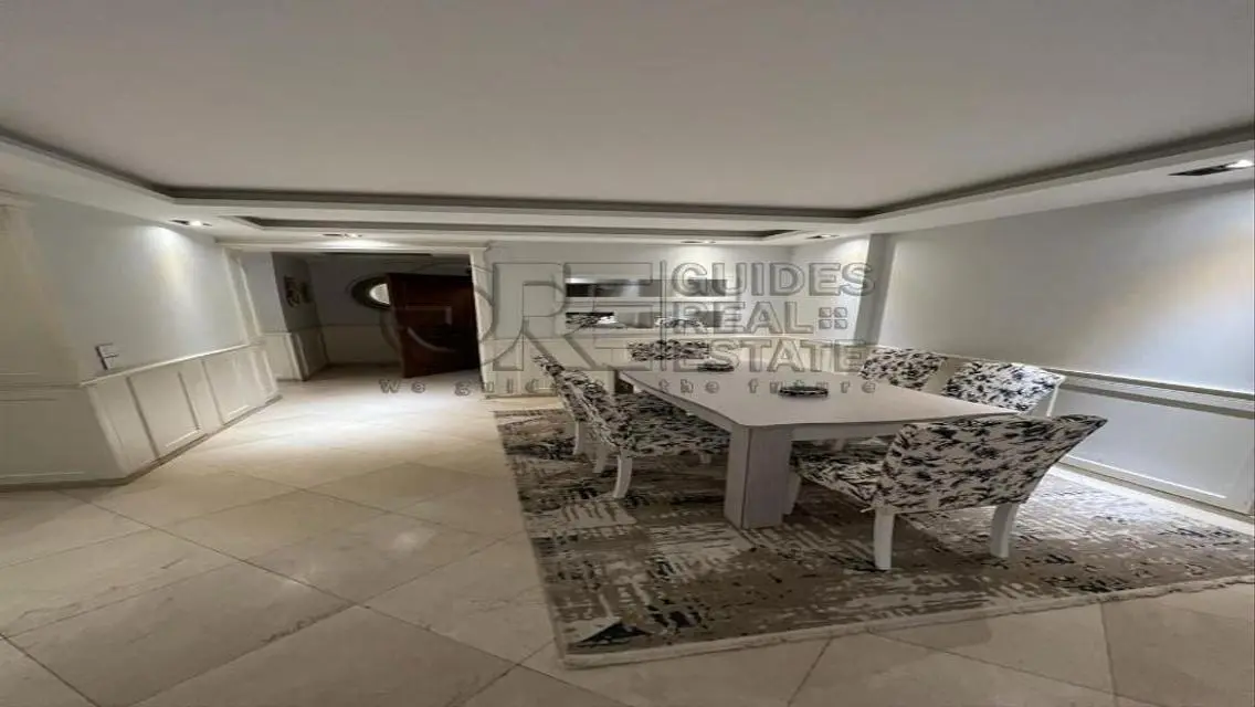 Stunning Two-Bedroom Apartment in a Prime Location