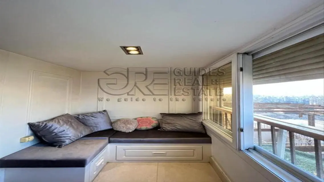 Stunning Two-Bedroom Apartment in a Prime Location