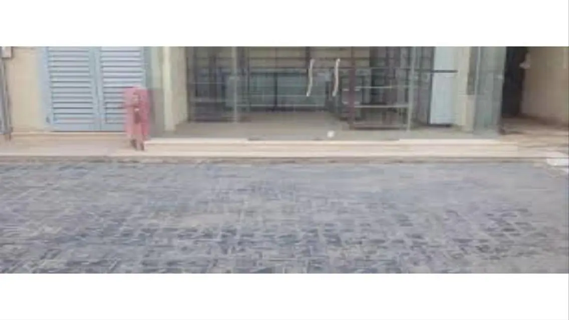 عقار مميز بمساحة رائعة ومرافق متعددة