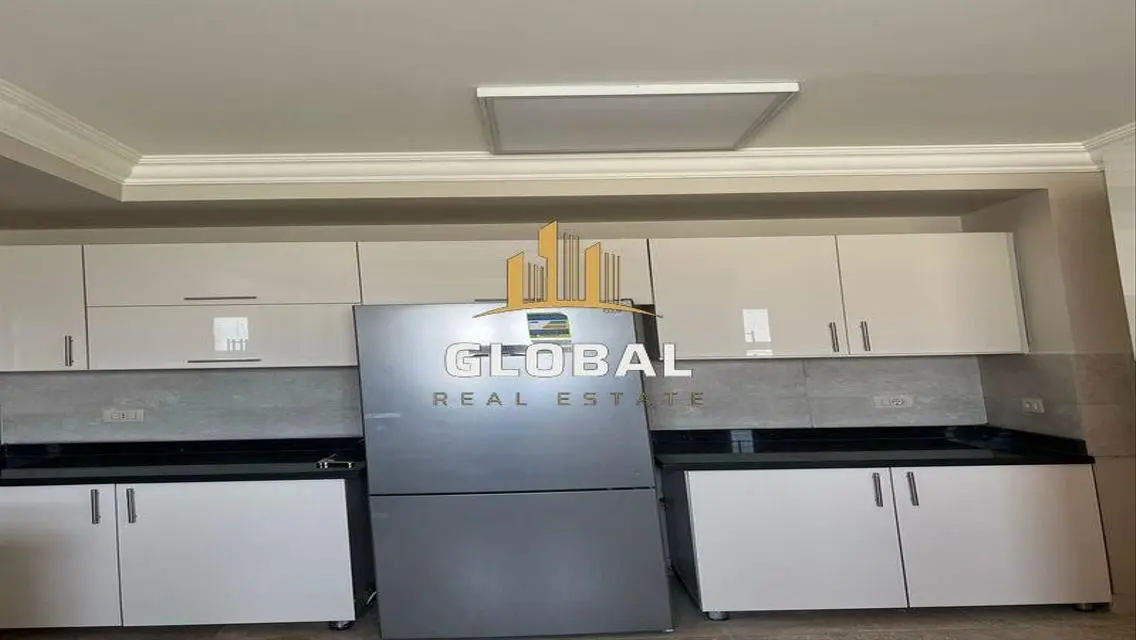 Luxury 3-Bedroom Apartment for Sale - Code eas-108