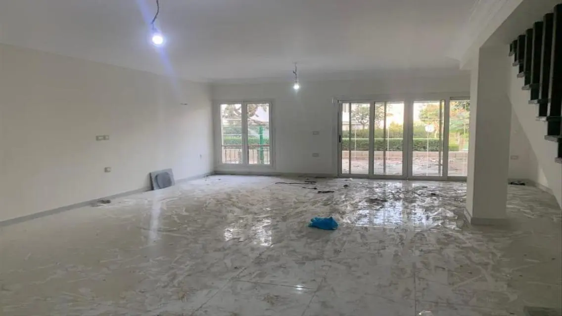 فيلا حديثة للإيجار في باي باي - مدينة 6 أكتوبر