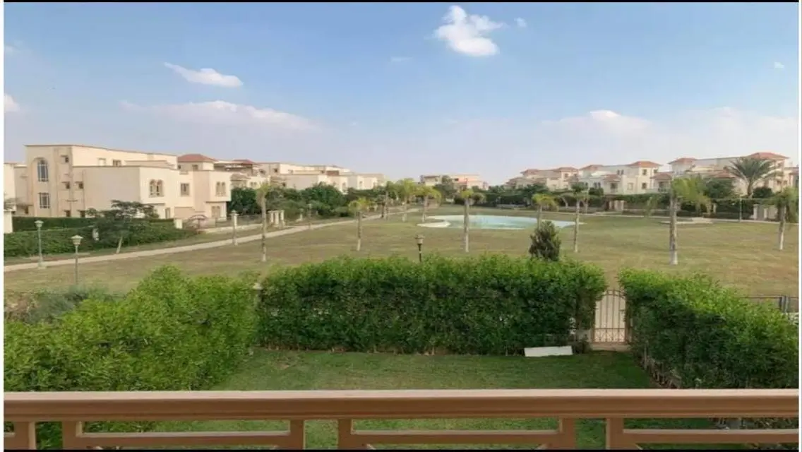 شقة مميزة 3 غرف مع حديقة خاصة