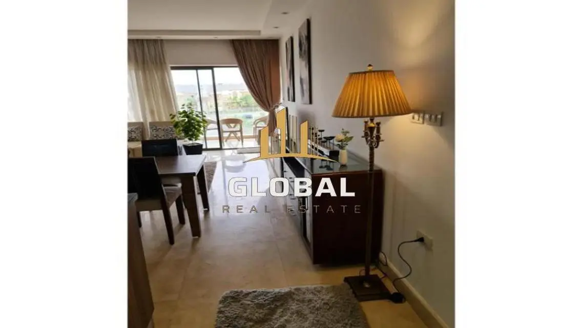 Luxury Lake View Apartment - Code 46