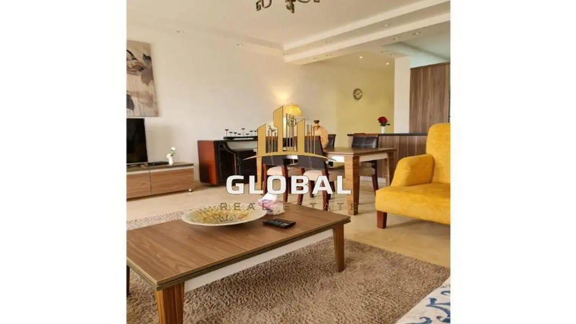 Luxury Lake View Apartment - Code 46