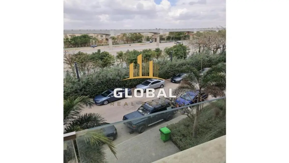 Luxury Lake View Apartment - Code 46