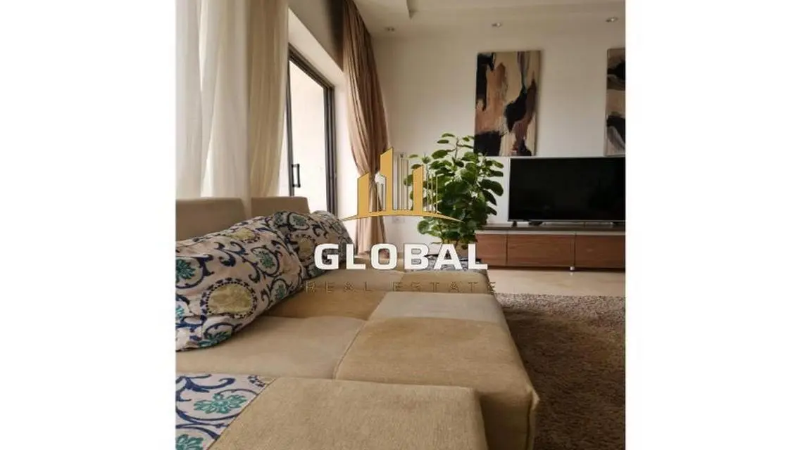Luxury Lake View Apartment - Code 46