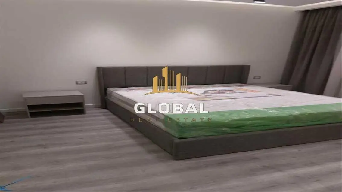 Luxury Apartment with Lake View in Code Lake