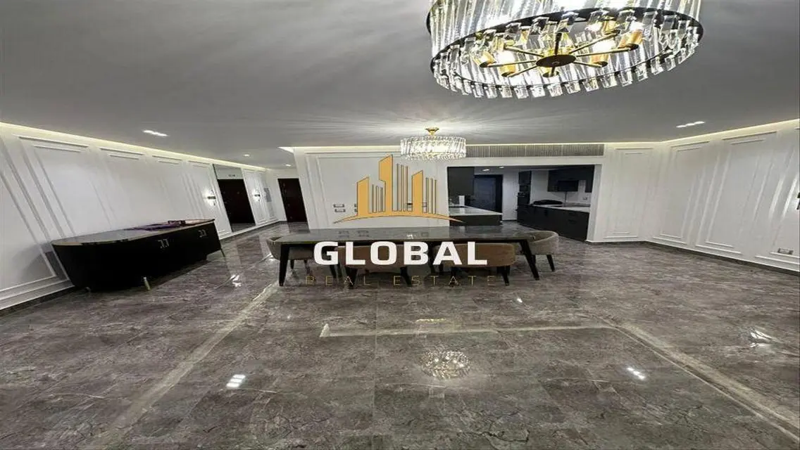 Luxury Apartment with Lake View in Code Lake