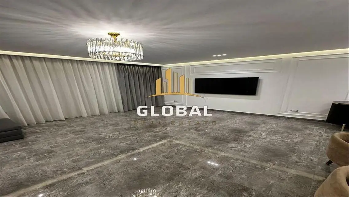 Luxury Apartment with Lake View in Code Lake