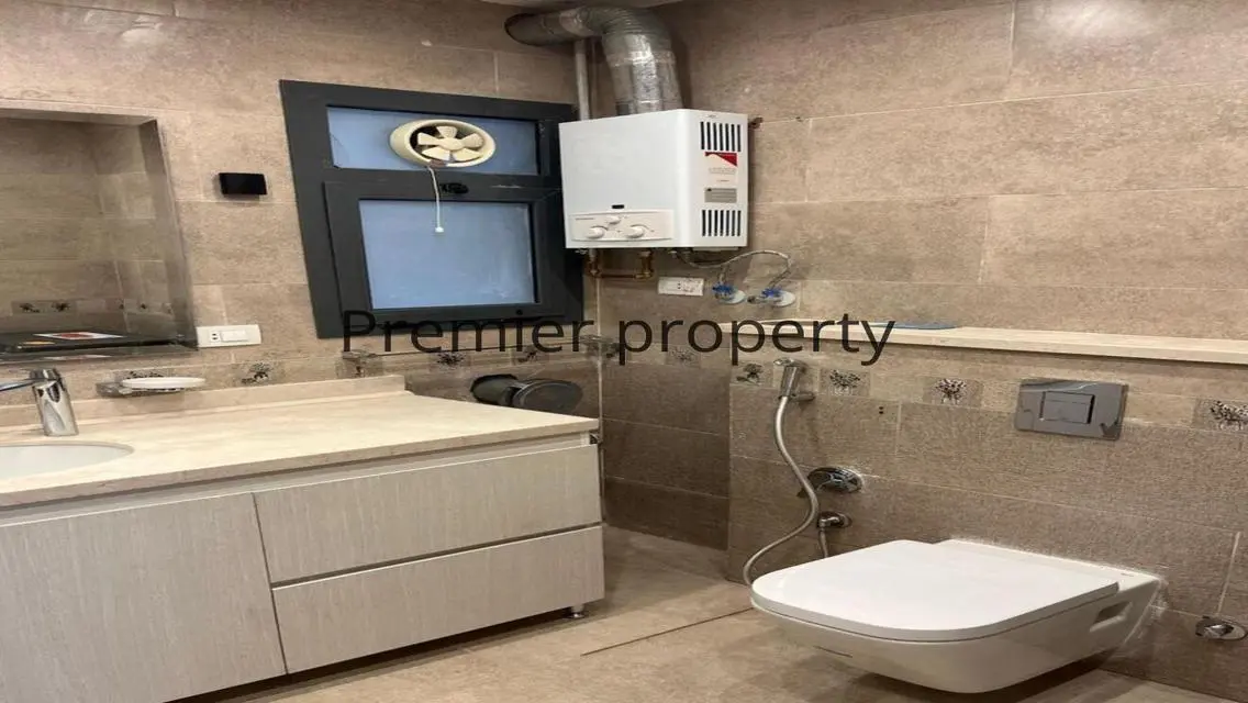 Luxury Apartment for Sale with Full Amenities
