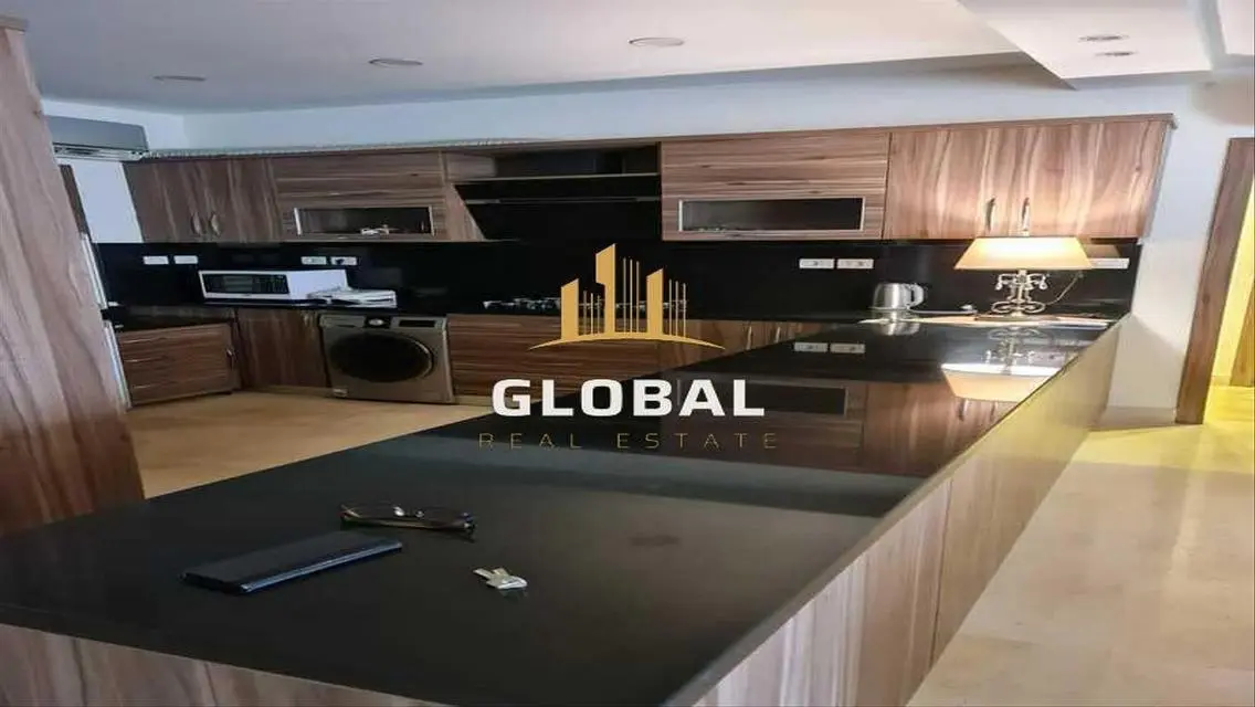 Apartment for Sale in Lake - Code: 32-144