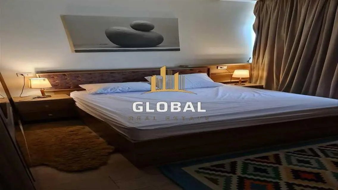 Apartment for Sale in Lake - Code: 32-144