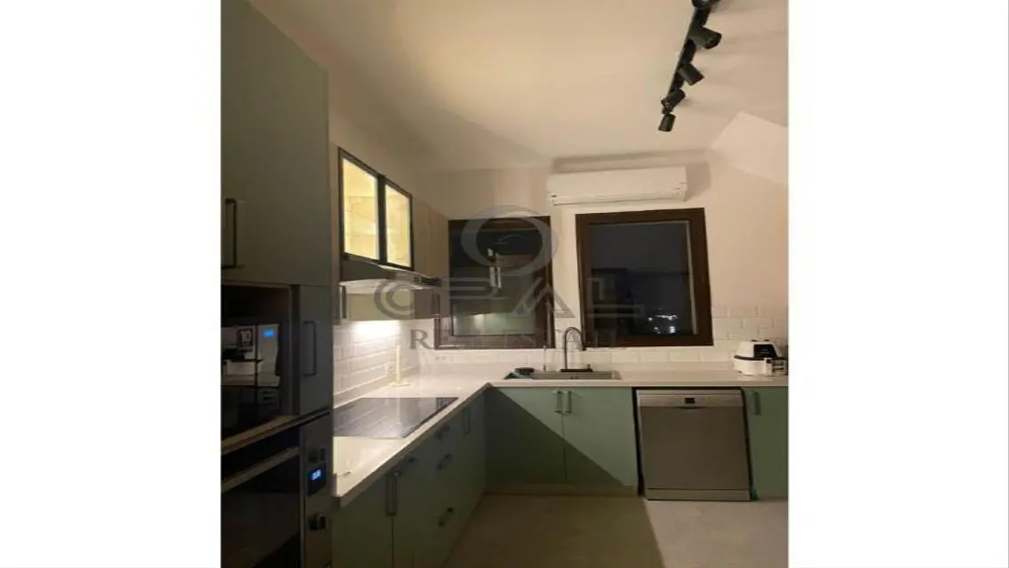 Penthouse for Rent in Casa Beverly Hills