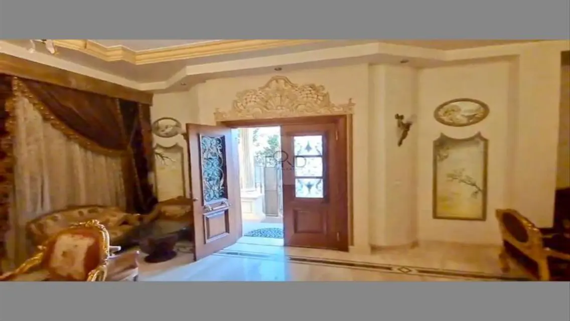 Luxury Apartment for Sale with Private Pool and Garden