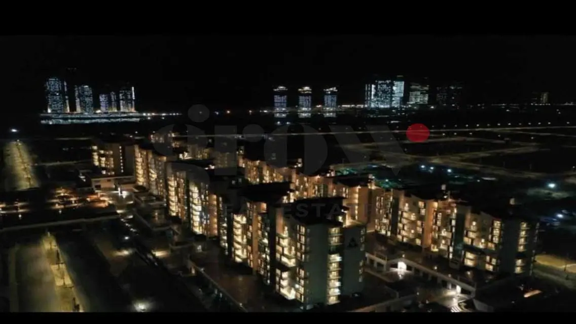 Spacious Luxury Apartment 158-5