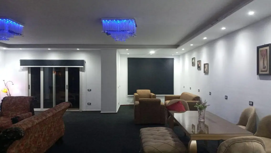 90 - عقار مميز في A-One Estate