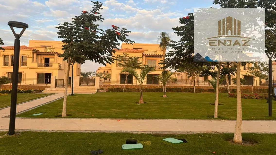 Luxurious Villa for Sale with Spacious Private Garden