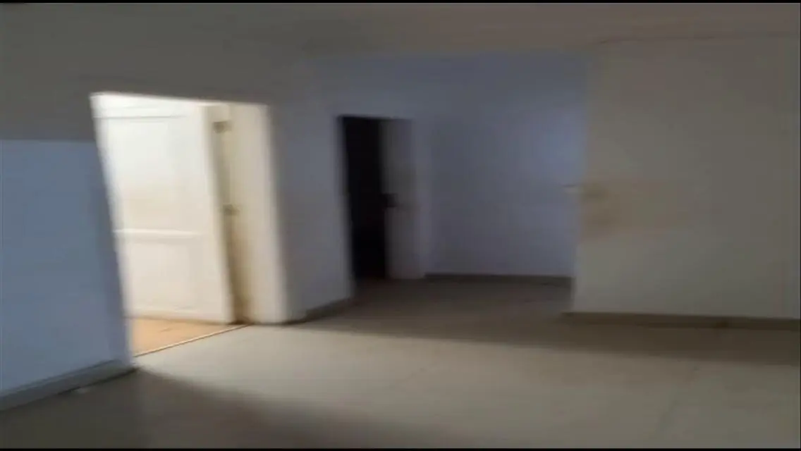 شقة رائعة للبيع بمساحة مريحة بسعر مناسب