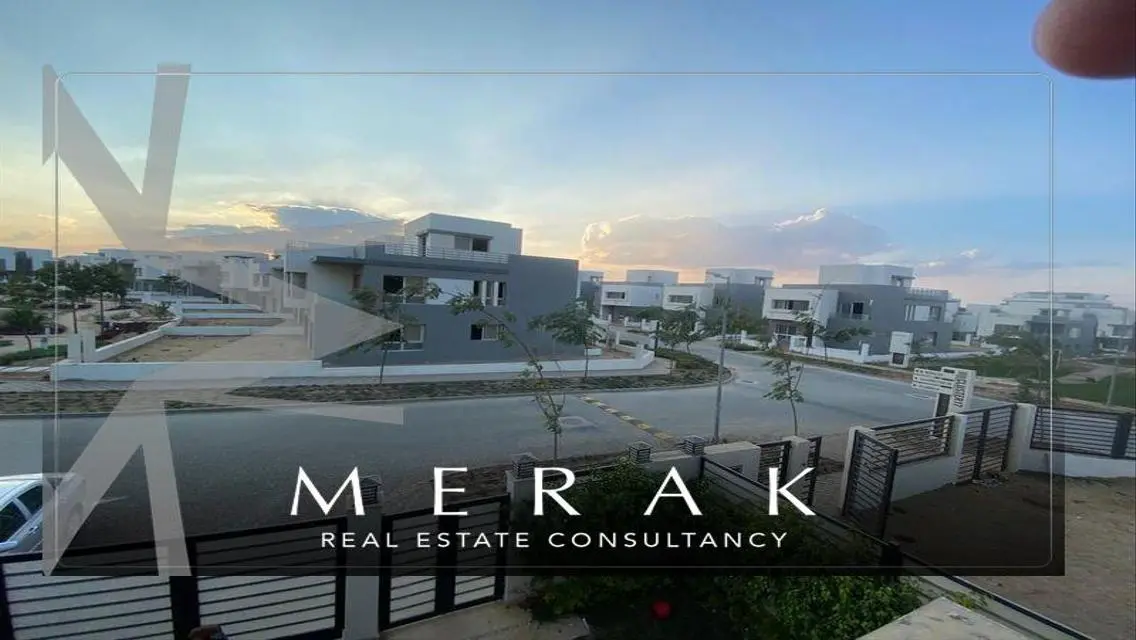 Luxury Villa for Sale by the Lakes