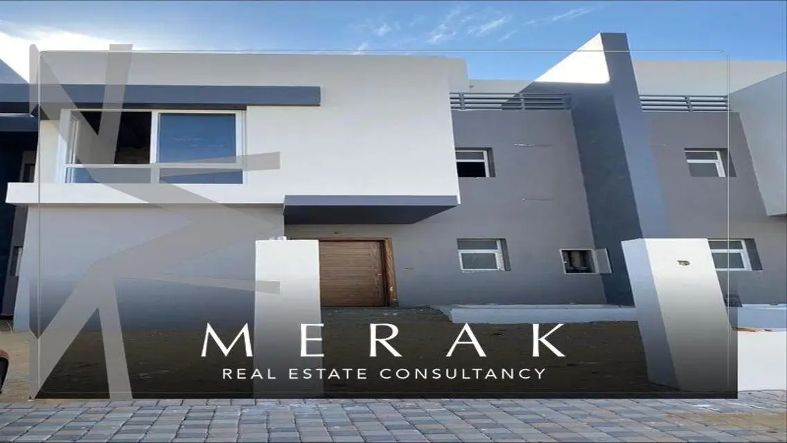 Luxury Villa for Sale by the Lakes