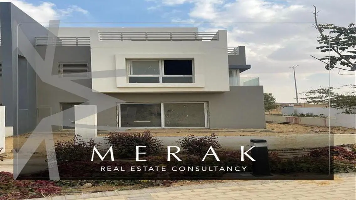 Luxury Villa for Sale by the Lakes