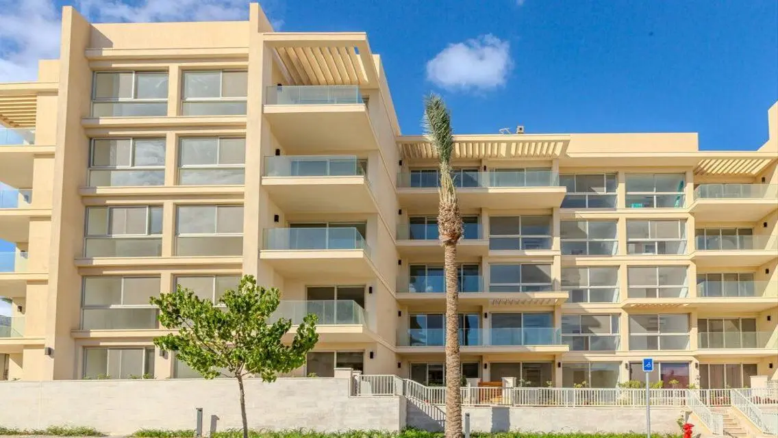 Luxury Apartment at The Address