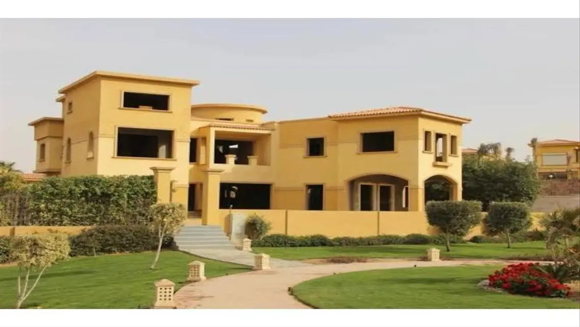 Luxury Villa with Private Garden – 1200 sq. meters