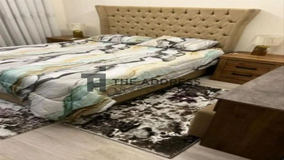 Luxury 140m Apartment with Security